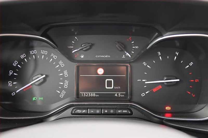 Citroën Berlingo (2019) Feel 1.5 BlueHDi, 5Míst, ČR - fotka 11 z 17