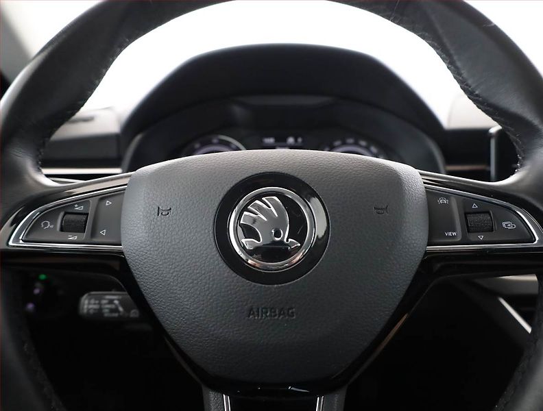 Škoda Scala (2019) Style 1.5 TSI, Automat - fotka 8 z 20
