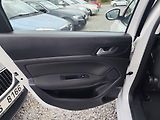 Peugeot 308 (2015) - náhled 40