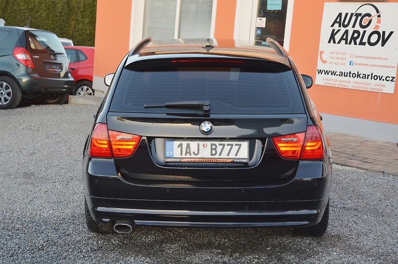 BMW Řada 3 (2012) 320d 135kW AT Touring NAVI - fotka 5 z 35