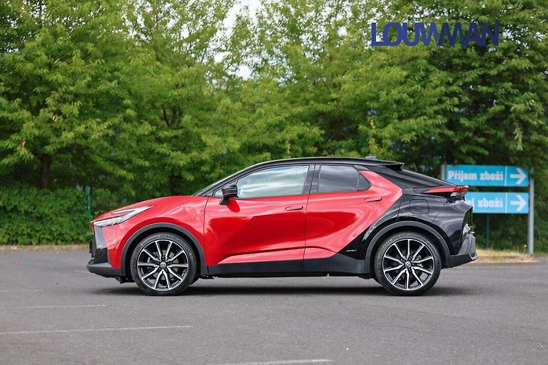 Toyota C-HR AT GR SPORT PREMIERE EDITION - fotka 3 z 23