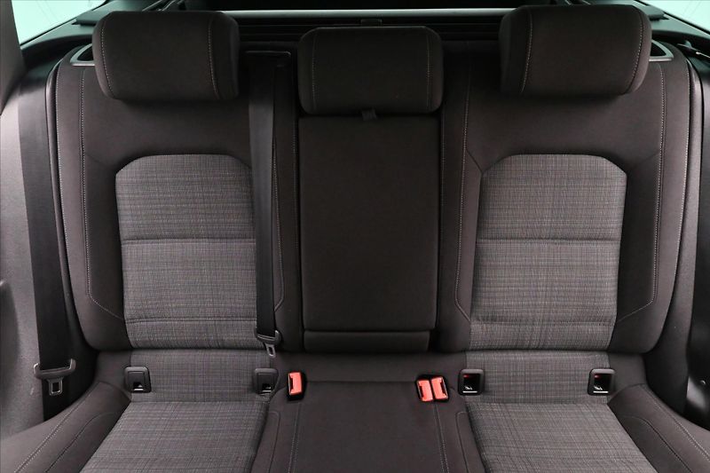 Volkswagen Passat 2,0 TDI 110 KW DSG BUSINESS Zá - fotka 28 z 31