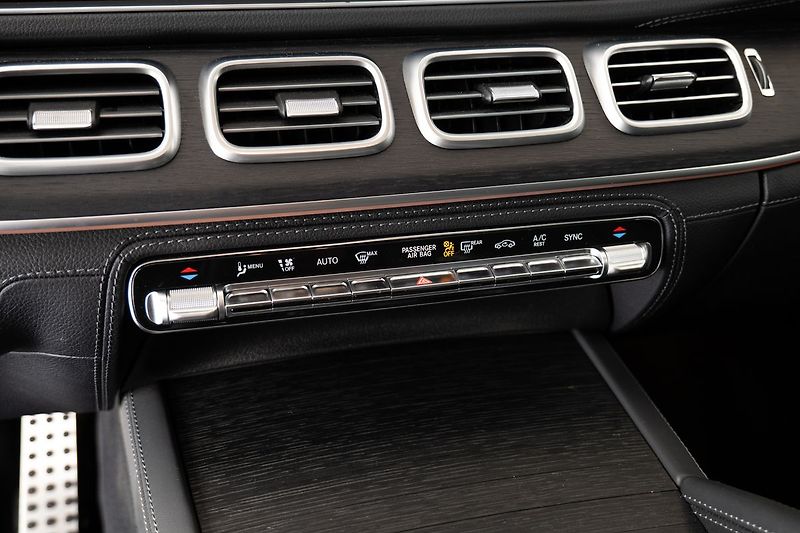 Mercedes-Benz GLS 450d 4MATIC/Burmester/360 - fotka 17 z 27