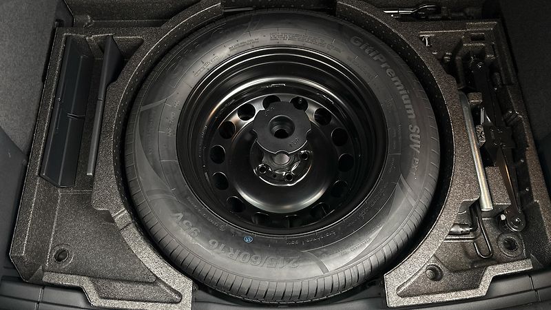 Škoda Karoq 1.5 TSI DSG Style - fotka 20 z 29