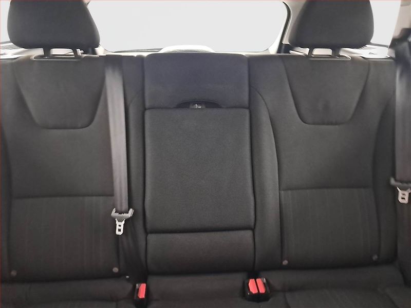 Volvo V60 (2011) D3 2.0, Automat, po STK - fotka 10 z 17