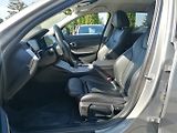 BMW Řada 3 (2022) 2.0 318D A/T Kůže - náhled 9