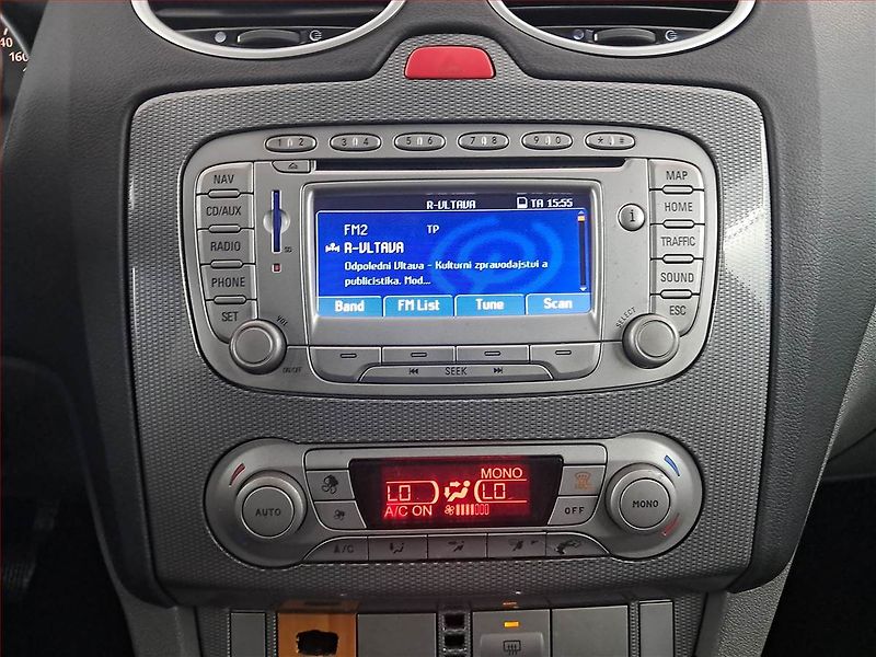 Ford Focus (2008) 1.8 TDCi, nová STK, rezervace - fotka 12 z 18