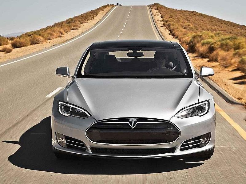 Tesla Model S.