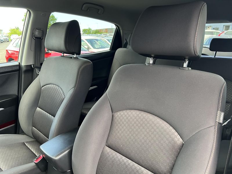 SsangYong Korando 2.0e-XGi NAVI KAMERA KLIMA - fotka 10 z 45