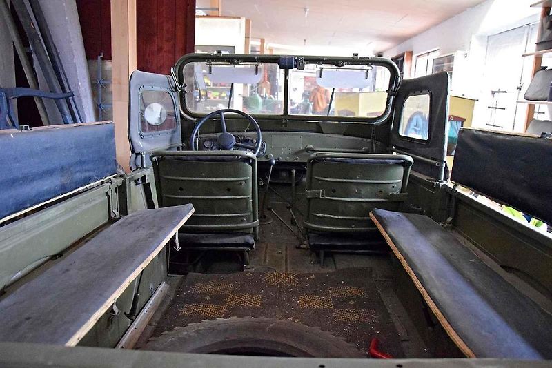V minulosti jsme jej vídali na našich silnicích denně. Přesto, že byl zkonstruován výhradně pro vojenské účely, našel GAZ 69 skvělé uplatnění i v civilním sektoru.