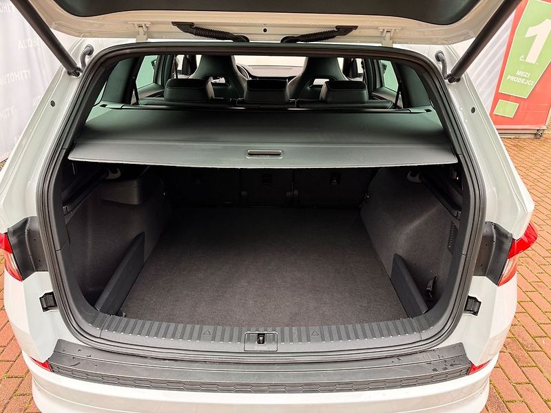 Škoda Kodiaq 2.0 TDi Sportline 4x4 DSG, ČR - fotka 10 z 32