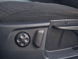 Volkswagen Passat 1,4 TSI DSG AUTOAC SENZOR TAŽN - náhled 37