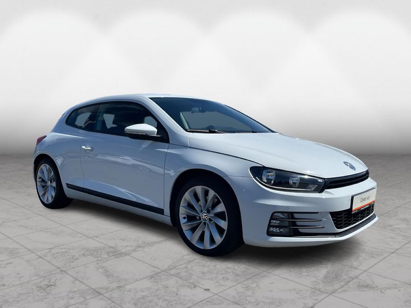 Volkswagen Scirocco 2.0 TSI DSG6° - fotka 6 z 26