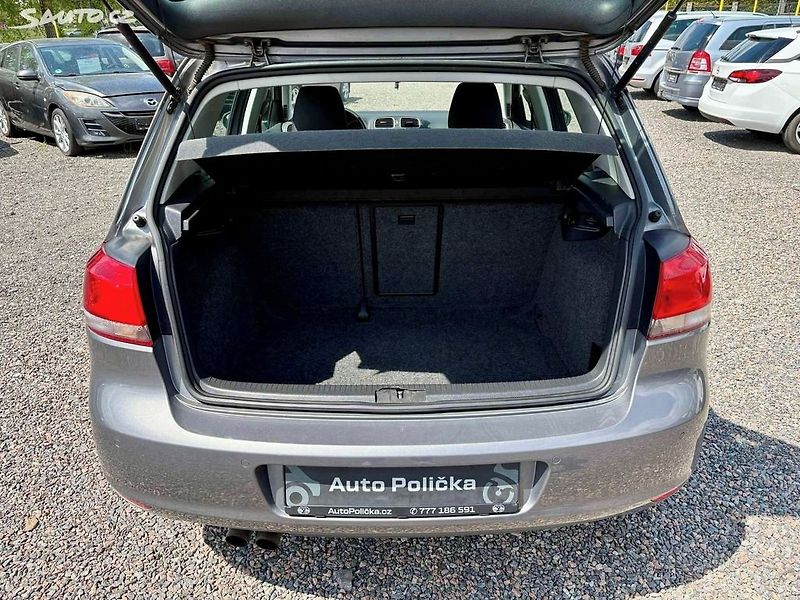 Volkswagen Golf (2009) 1.4 TSI 90 kW DSG,Servis,Stav - fotka 17 z 17
