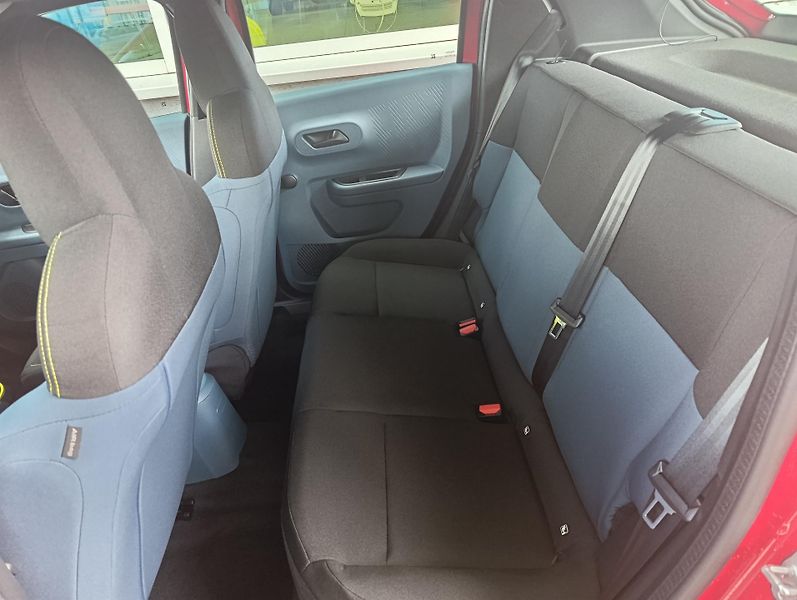 Fiat Grande Panda (2026) Pop 1.2 Turbo Hybrid 110k - fotka 24 z 36