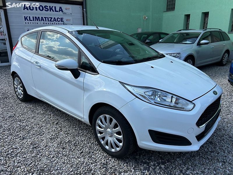 Ford Fiesta (2017) 1.25i 44 KW 1majitel ser.kniha - fotka 5 z 28