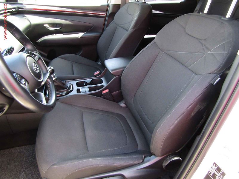 Hyundai Tucson (2022) 1.6 T-GDi, 1.maj,ČR, servis - fotka 9 z 20