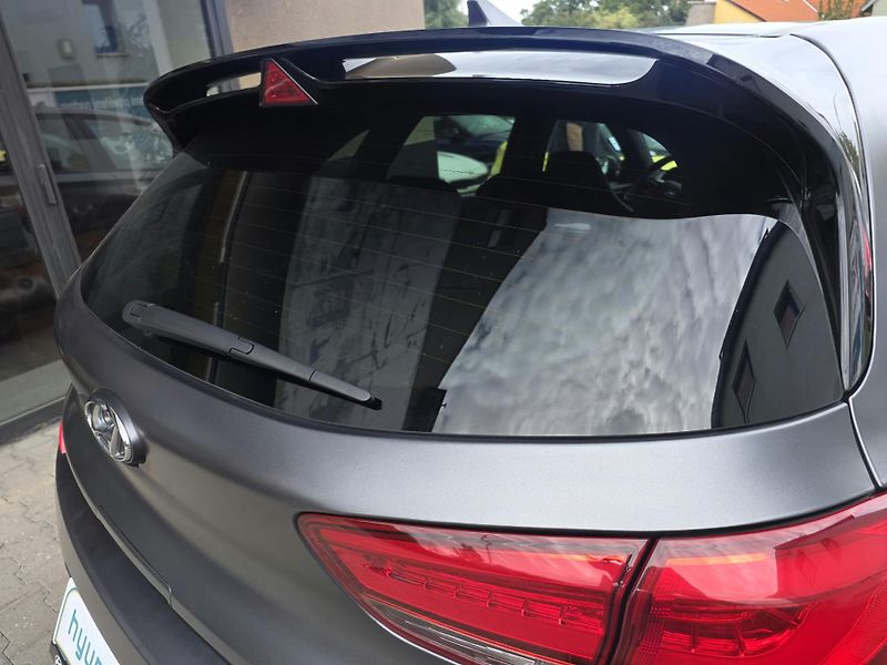 Hyundai i30 2.0-LIMITOVANÁ EDICE-DPH-1.MAJ - fotka 10 z 28