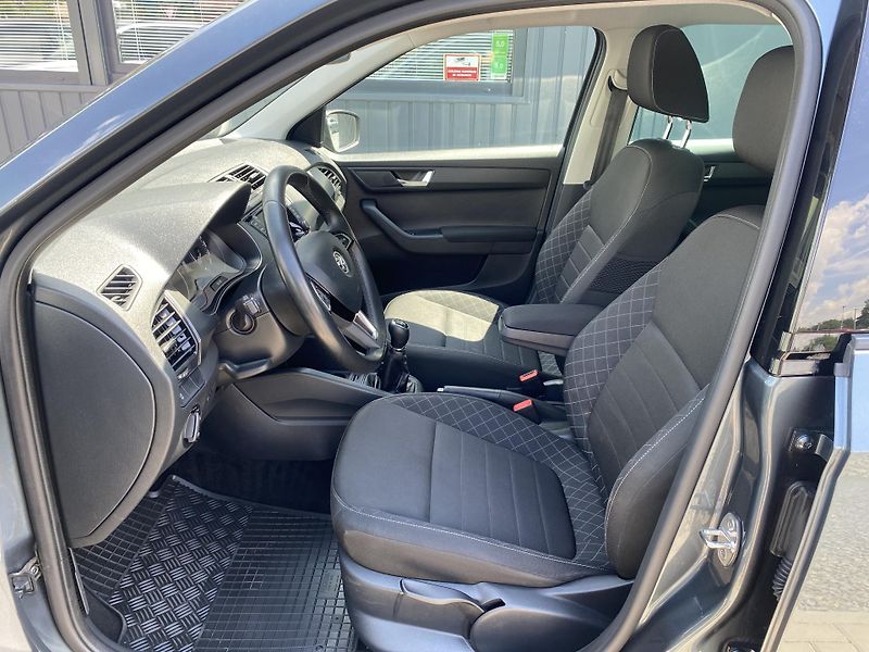Škoda Fabia 1.2 TSI 81kW -1xMAJ.-STYLE-LED - fotka 13 z 45