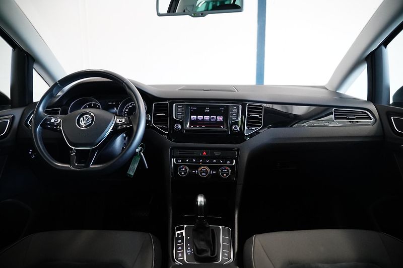 Volkswagen Golf Sportsvan - fotka 5 z 6