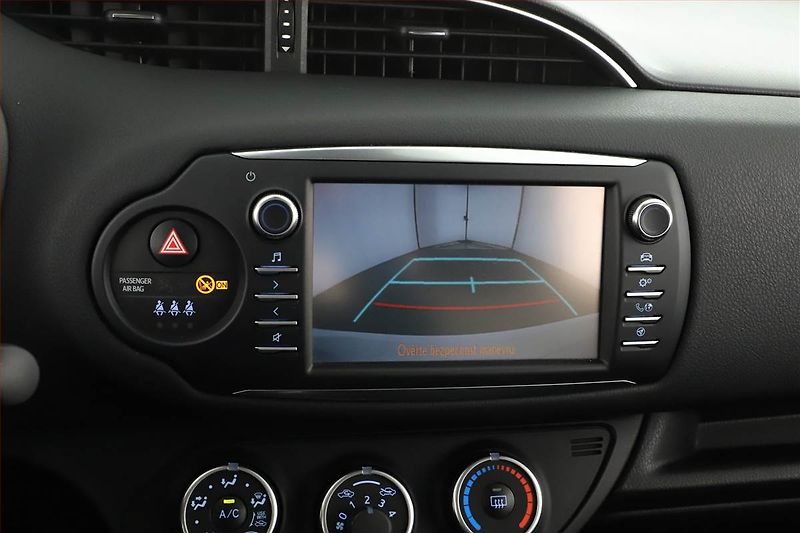 Toyota Yaris (2018) 1.5 Dual VVT-i, ČR,1.maj - fotka 10 z 18