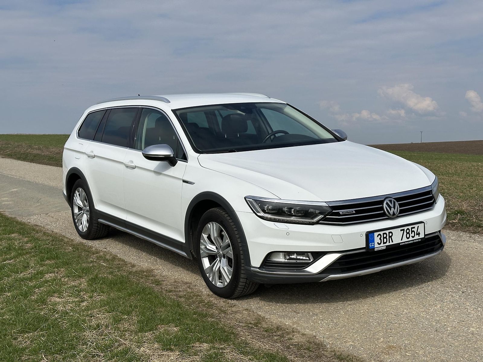 Volkswagen Passat alltrack