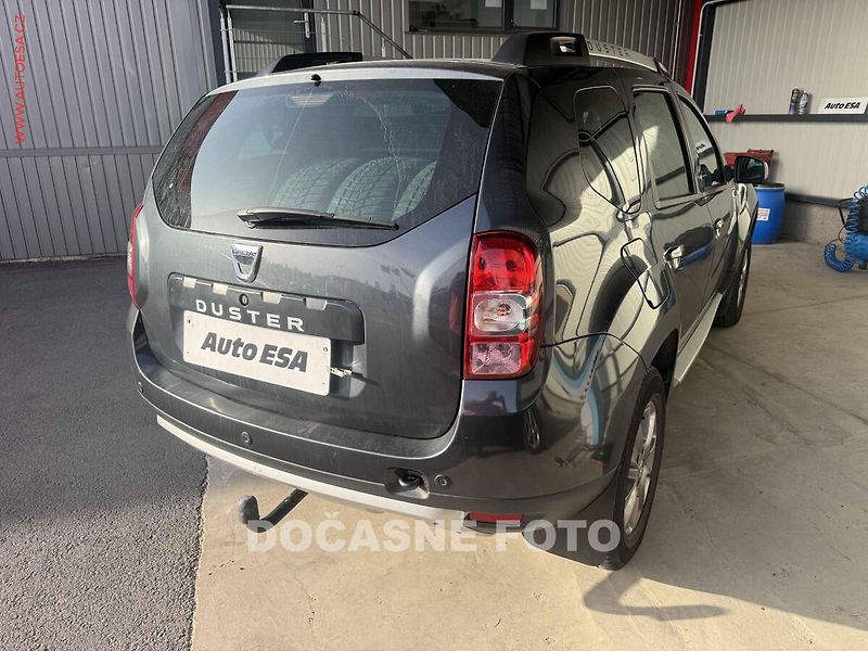 Dacia Duster (2014) 1.2 TCe, ČR, navi, AC - fotka 2 z 3