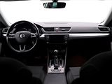 Škoda Superb 2,0 TDI 140kW DSG 4x4 CZ - náhled 24