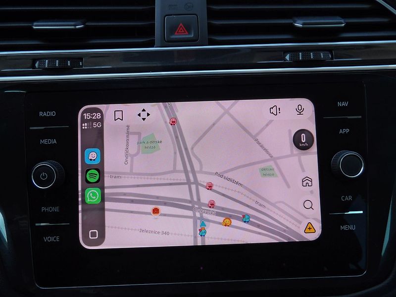 Volkswagen Tiguan (2023) 2.0TDI DSG Virtual Navi ACC - fotka 11 z 34