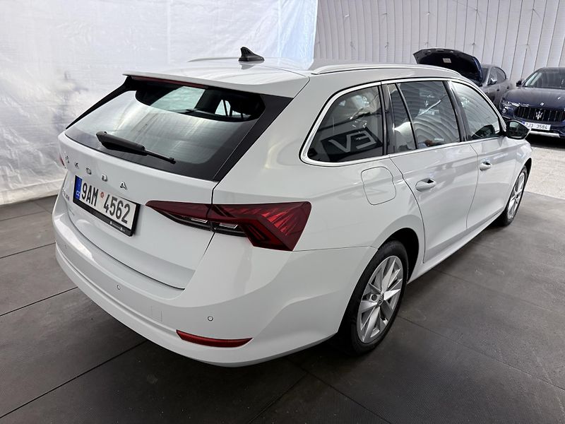 Škoda Octavia (2023) 2.0 Tdi, Style.ČR,ACC,LED - fotka 8 z 45