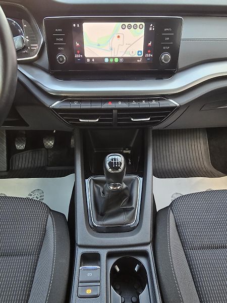 Škoda Octavia (2022) 2,0TDI 85kW 1.Maj. ČR LED NAVI - fotka 13 z 44