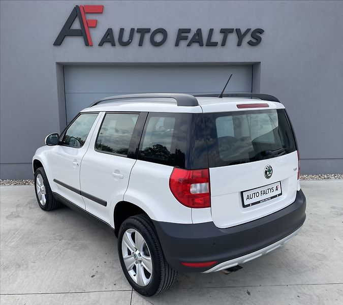 Škoda Yeti 2,0 TDI 81KW 4X4 ČR. - fotka 5 z 22