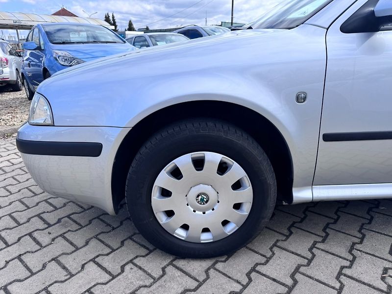 Škoda Octavia (2009) 1,4 16V 55 KW STK 1 MAJ TAŽNÉ - fotka 13 z 50