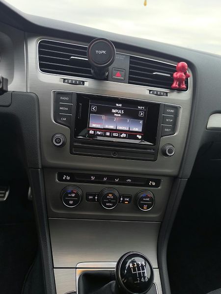 Volkswagen Golf (2016) VW Golf VII - fotka 11 z 13