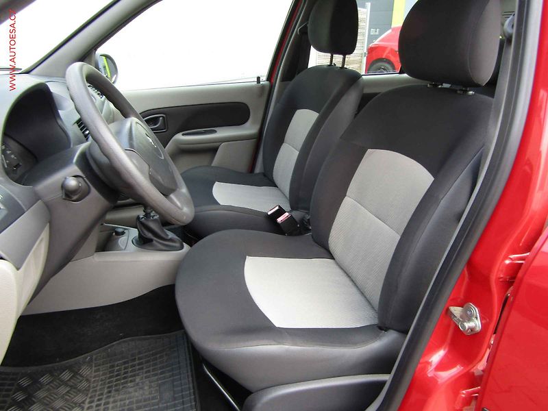 Renault Thalia (2011) 1.2 16V, ČR, servis.kniha - fotka 9 z 15