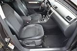 Volkswagen Passat (2014) 2.0 TDi 103kW Highline / ČR  - náhled 13