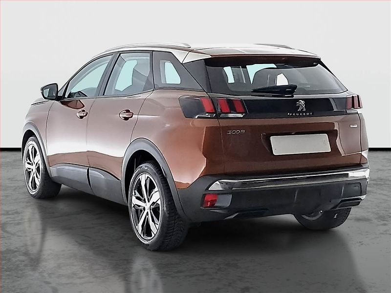 Peugeot 3008 (2017) 1.2 PureTech, Navi, Tempomat - fotka 4 z 17