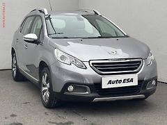 Peugeot 2008 (2015) 1.2 VTi, Allure, AT, navi - fotografie inzerátu