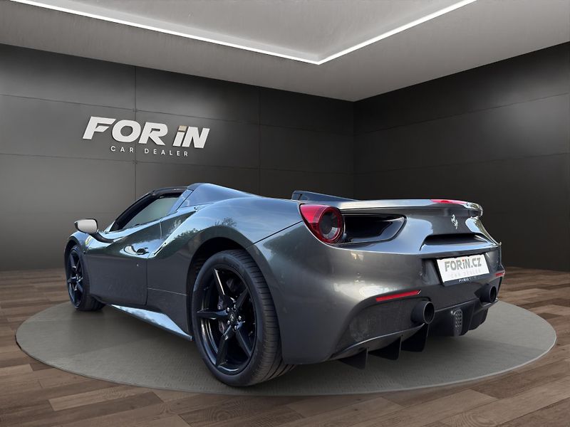 Ferrari 488 (2016) SPIDER CARBON RACING SEATS - fotka 4 z 27