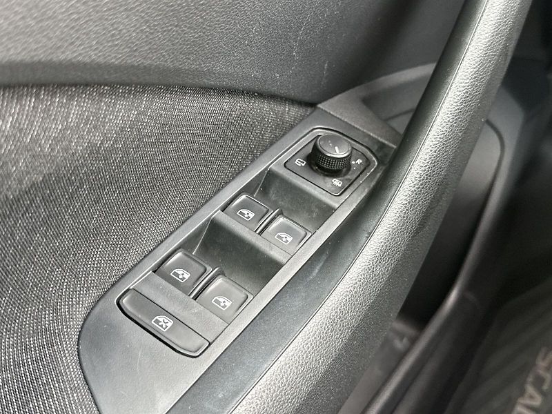 Škoda Scala (2022) 1.5 TSI Style - fotka 20 z 31