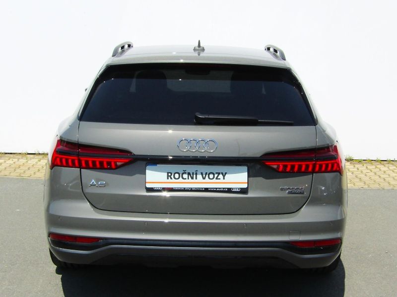 Audi A6 Allroad (2024) 50 TDI quattro - fotka 11 z 30