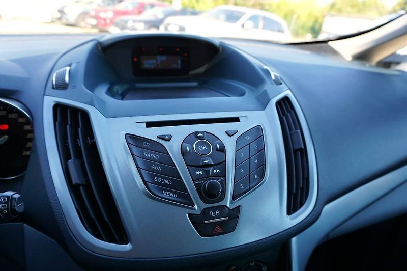 Ford C-MAX (2012) TREND 1,6i 77 kW - fotka 28 z 40