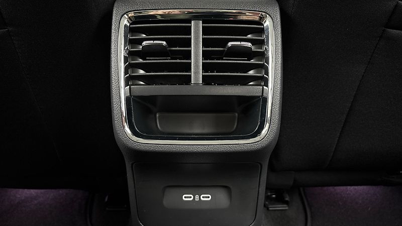 Škoda Octavia 1.5 TSI Style - fotka 23 z 28
