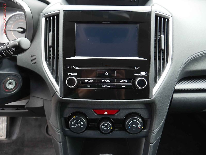 Subaru XV (2018) 1.6 i, 1.maj,ČR - fotka 11 z 18