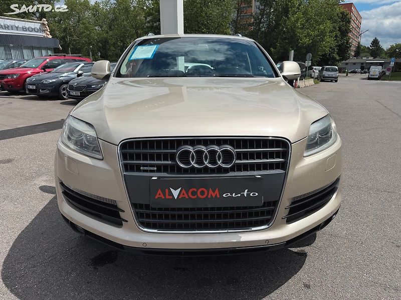Audi Q7 3,0 TDI V6 QUATTRO - fotka 3 z 38