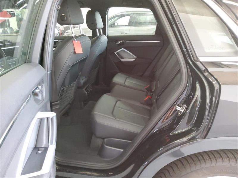 Audi Q3 2,0 TDI 147 KW QUATTRO - fotka 6 z 11