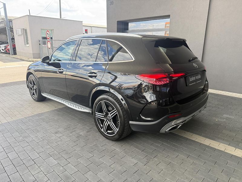 Mercedes-Benz GLC (2022) GLC 220d 4MATIC - fotka 4 z 50