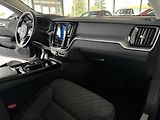 Volvo V60 T6 AWD*Recharge*KeyLess*Tažné - náhled 13