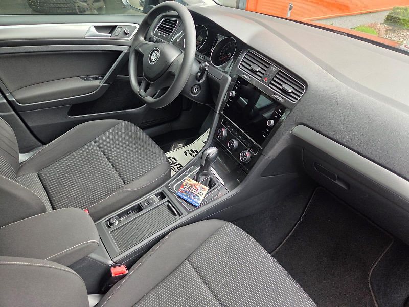 Volkswagen Golf (2018) 1.6 TDI - fotka 4 z 7