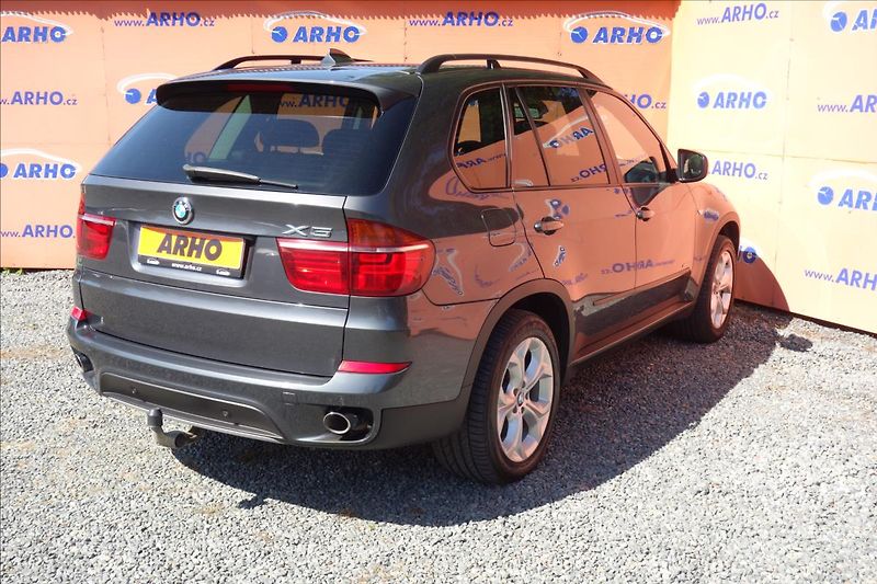 BMW X5 40d 225KW,xDRIVE,NAVIGACE. - fotka 7 z 37